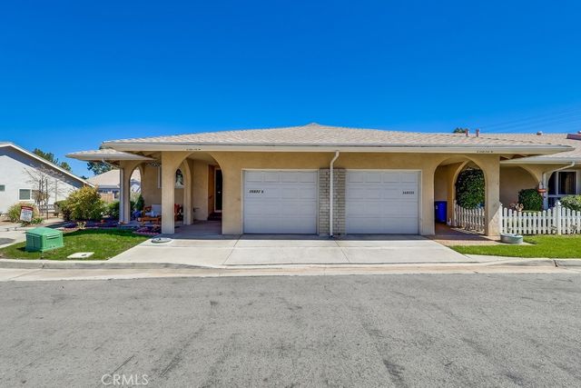 26832 Avenue Of The Oaks D, Newhall, CA 91321