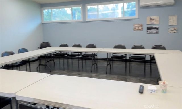 26832 Avenue Of The Oaks D, Newhall, CA 91321