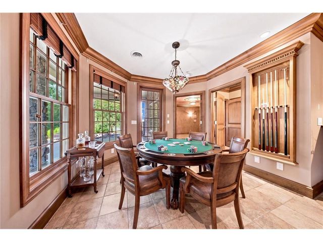 327 Lindsay Road, Hudson, WI 54016