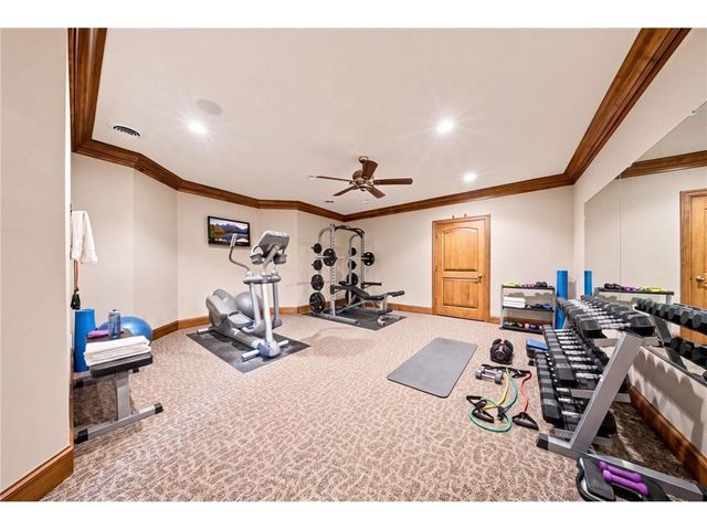327 Lindsay Road, Hudson, WI 54016