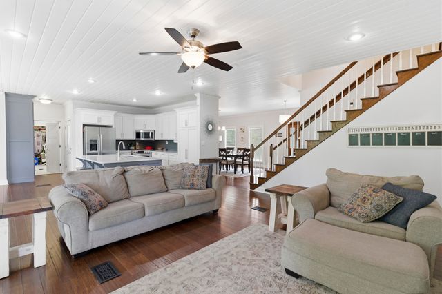 108 Hickory Cir., Petal, MS 39465