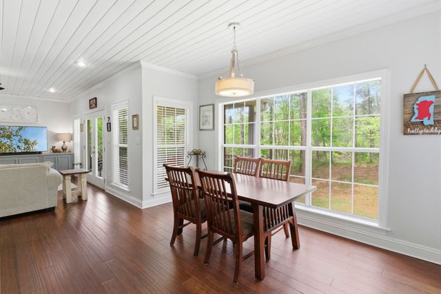 108 Hickory Cir., Petal, MS 39465