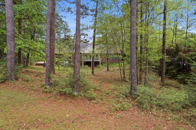 108 Hickory Cir., Petal, MS 39465