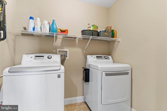 50 DANBURY DR, Mechanicsburg, PA 17050