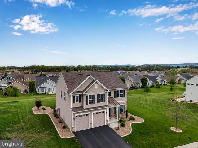 50 DANBURY DR, Mechanicsburg, PA 17050