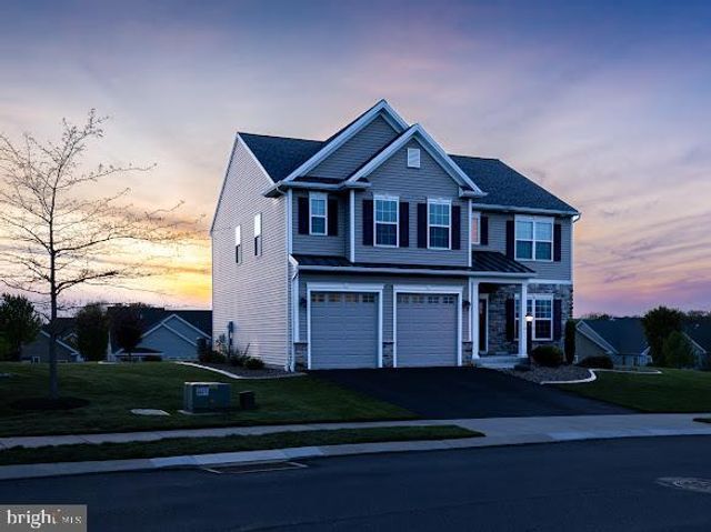 50 DANBURY DR, Mechanicsburg, PA 17050