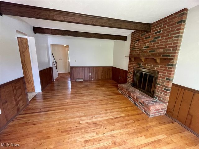 180 Atterbury Boulevard, Hudson, OH 44236