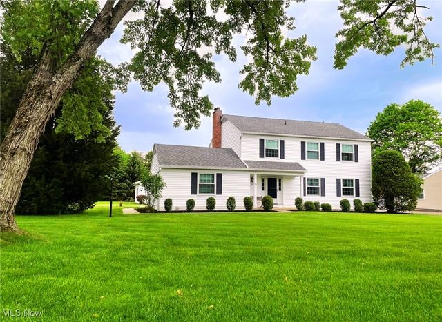 180 Atterbury Boulevard, Hudson, OH 44236