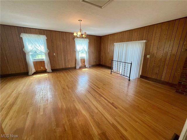 180 Atterbury Boulevard, Hudson, OH 44236