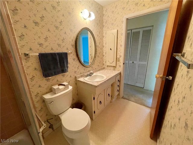 180 Atterbury Boulevard, Hudson, OH 44236