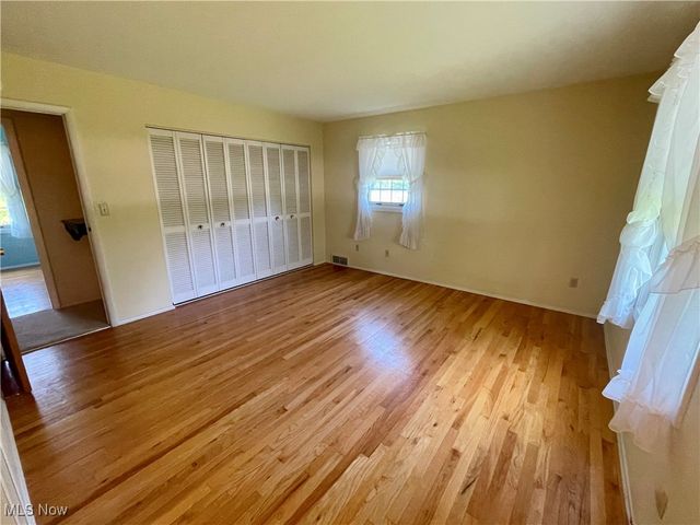 180 Atterbury Boulevard, Hudson, OH 44236