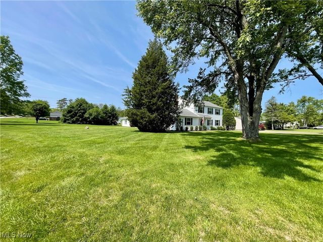 180 Atterbury Boulevard, Hudson, OH 44236
