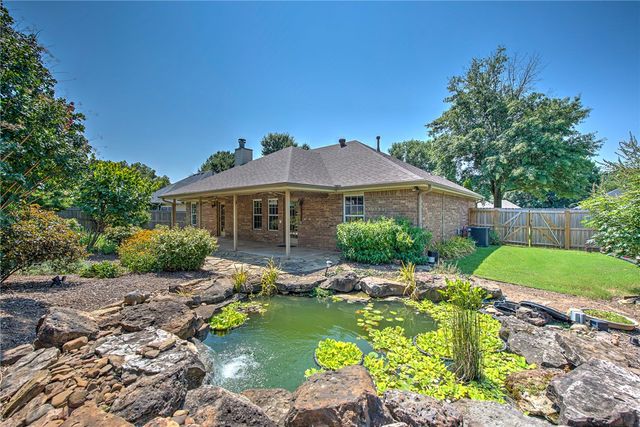 2800 Brookshire Street, Springdale, AR 72762