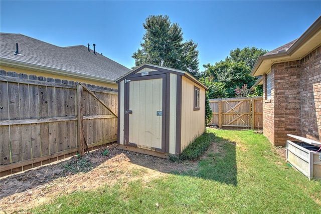 2800 Brookshire Street, Springdale, AR 72762