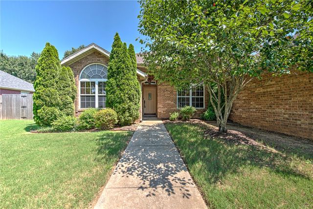 2800 Brookshire Street, Springdale, AR 72762