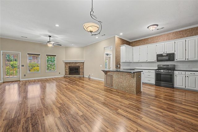 2800 Brookshire Street, Springdale, AR 72762