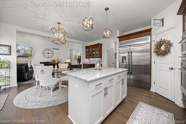 70 Lakeview Drive, Addison Township, MI 48370