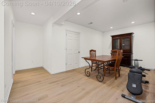 70 Lakeview Drive, Addison Township, MI 48370