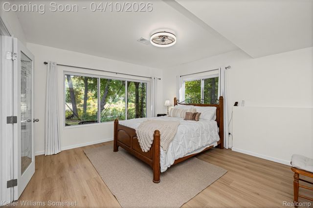 70 Lakeview Drive, Addison Township, MI 48370