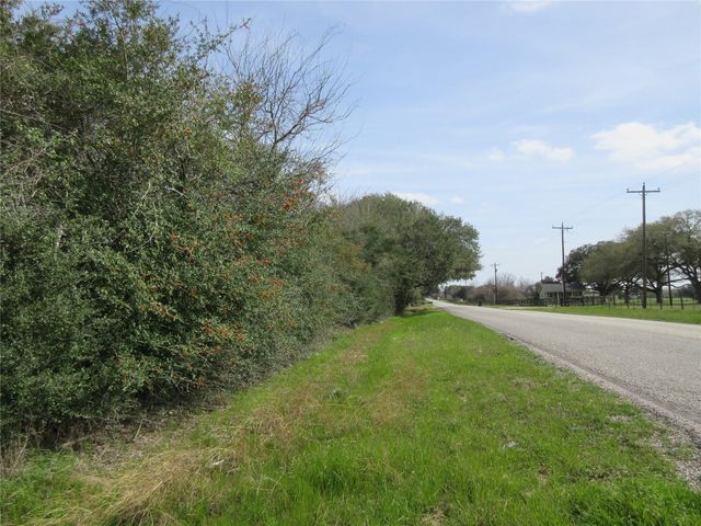 37280 Clapp Road, Brookshire, TX 77423