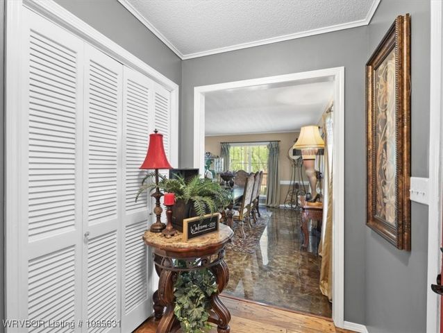 3900 Wylie Road, Poteau, OK 74953