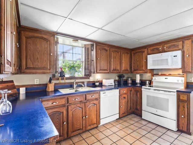 3900 Wylie Road, Poteau, OK 74953