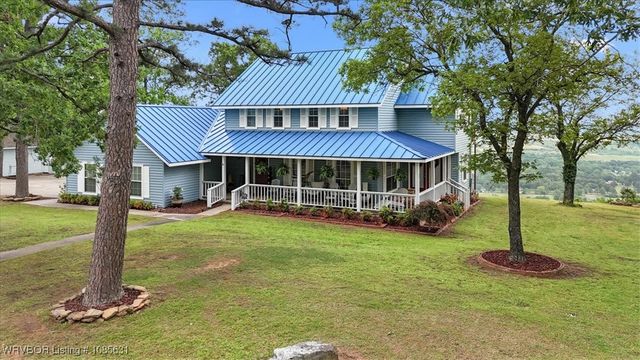 3900 Wylie Road, Poteau, OK 74953