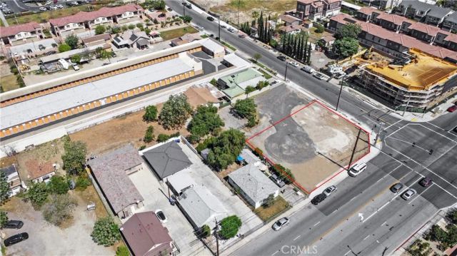 0 Arrow, Fontana, CA 92335