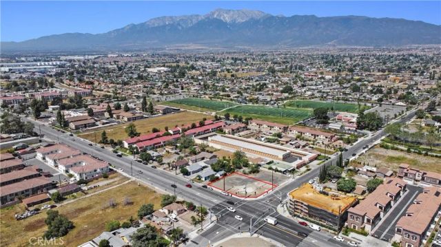 0 Arrow, Fontana, CA 92335