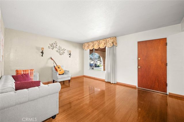 17024 Samgerry, La Puente, CA 91744