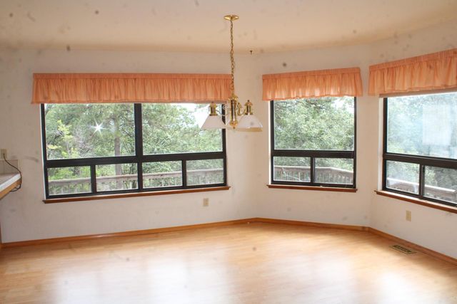 16147 Tina Ct, Grass Valley, CA 95949