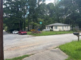 479 Aberdeen NW Drive, Atlanta, GA 30318