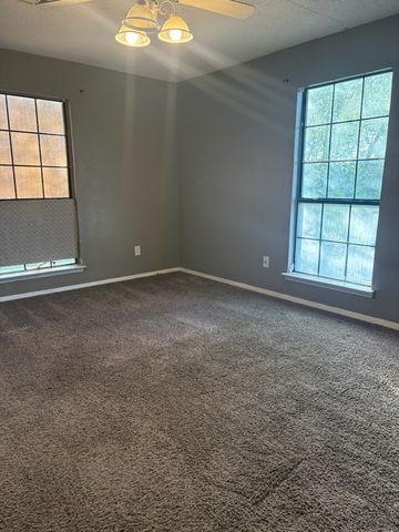 1013 La Vega Street, Waco, TX 76705