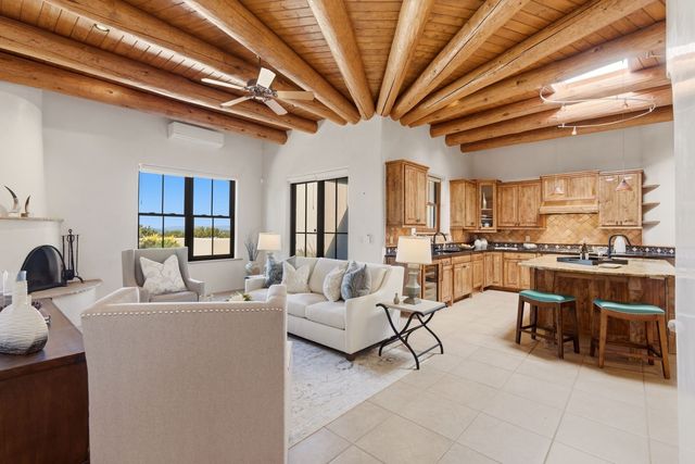 11B Camino De Los Montoyas, Santa Fe, NM 87506