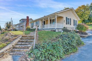 1902 Springfield Ave # 1826 # And, Salem, VA 24153