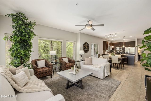 5450 E DEER VALLEY Drive 3172, Phoenix, AZ 85054