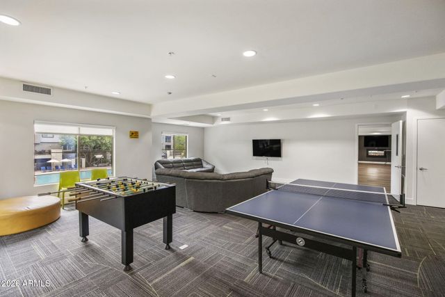 5450 E DEER VALLEY Drive 3172, Phoenix, AZ 85054