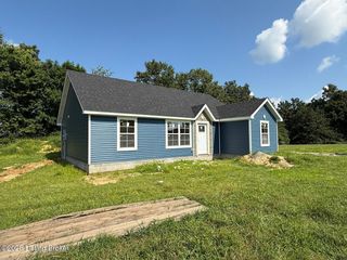 1608 Parkview Dr, Leitchfield, KY 42754