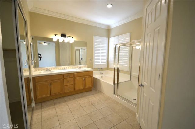 28305 Tiara Court, Highland, CA 92346