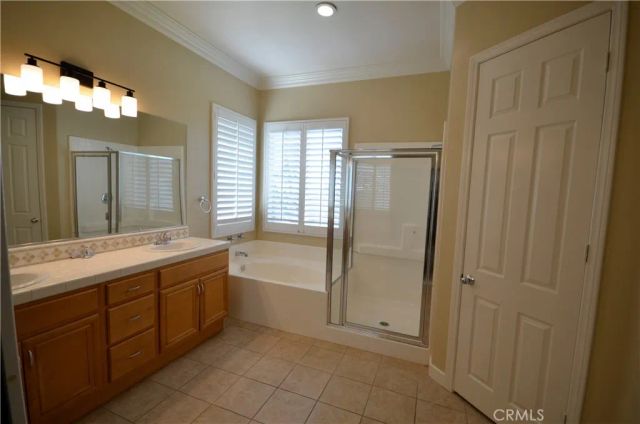 28305 Tiara Court, Highland, CA 92346