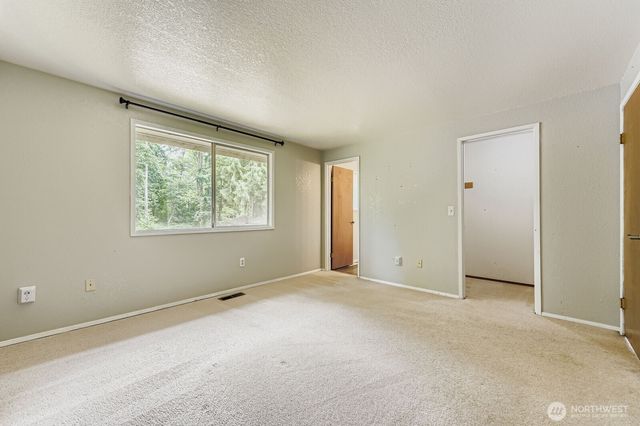 3001 161st Street E, Tacoma, WA 98446