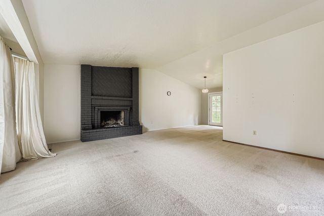 3001 161st Street E, Tacoma, WA 98446