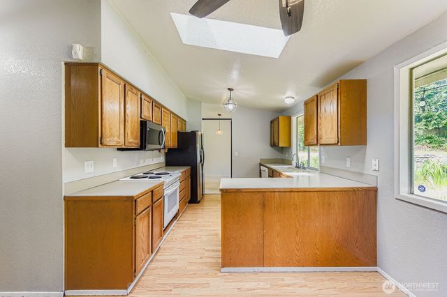 3001 161st Street E, Tacoma, WA 98446