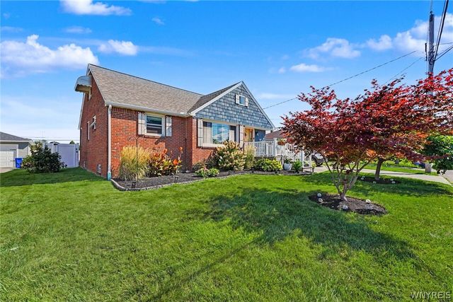 32 Hamilton Avenue, Lackawanna, NY 14218