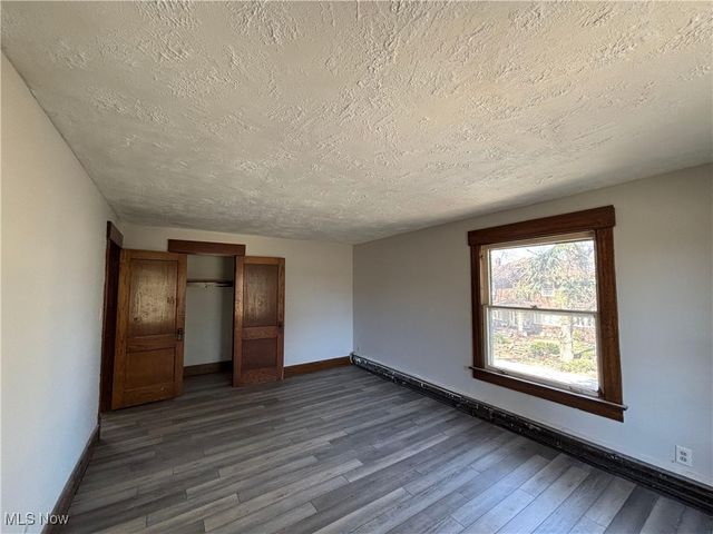 1023 Fulton Road NW, Canton, OH 44703