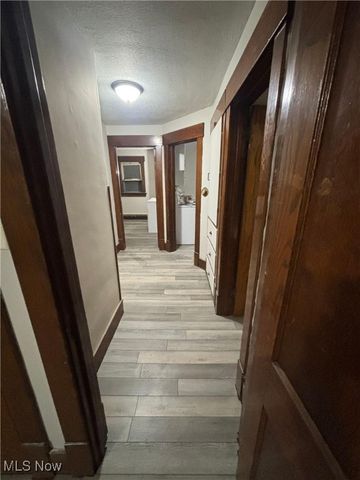 1023 Fulton Road NW, Canton, OH 44703