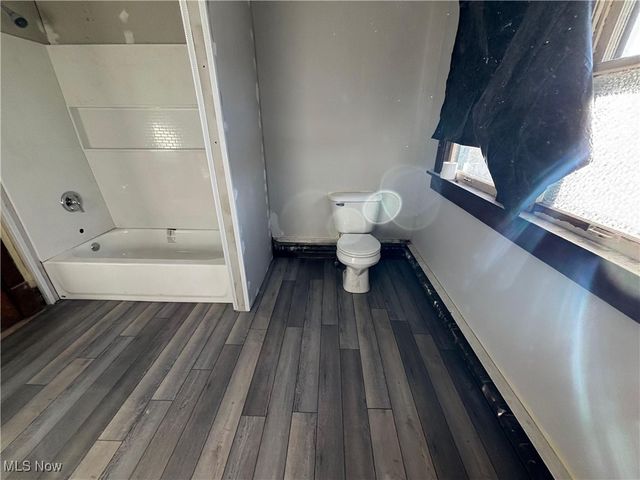 1023 Fulton Road NW, Canton, OH 44703