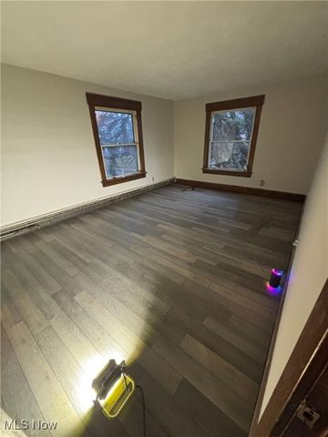 1023 Fulton Road NW, Canton, OH 44703