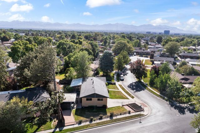 1098 E LORI WAY, Murray, UT 84117
