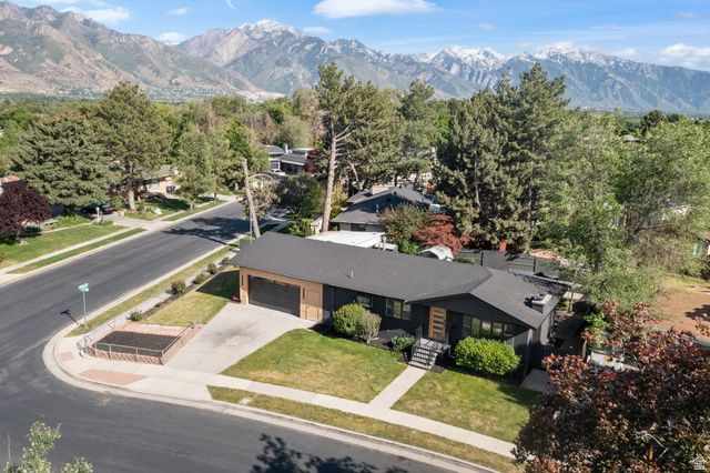 1098 E LORI WAY, Murray, UT 84117